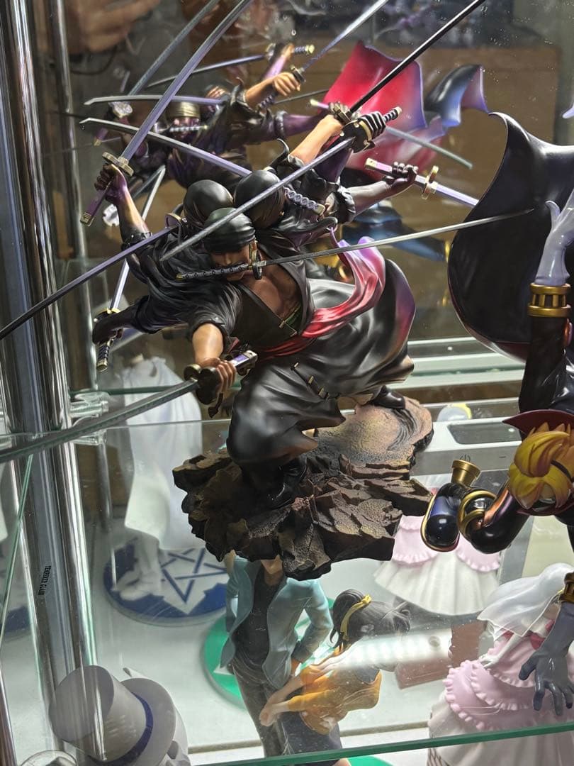 ワンピース　POP ロロノア・ゾロ　鬼気九刀流阿修羅　おそばマスク