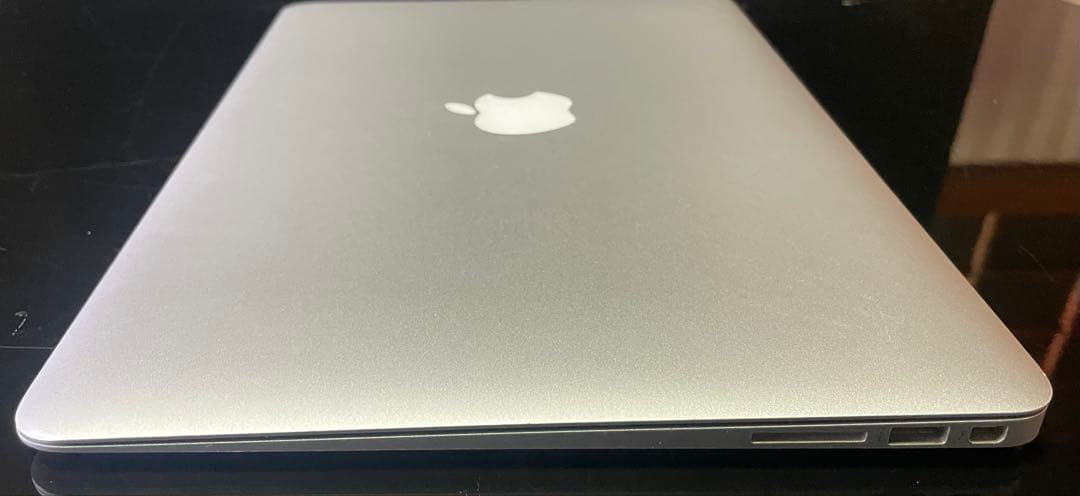 Apple MacBook Air 2015 13インチ