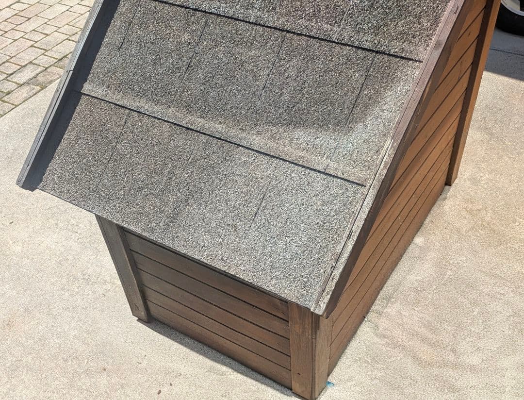 ログハウス風木製犬小屋 中型犬用（使用品）