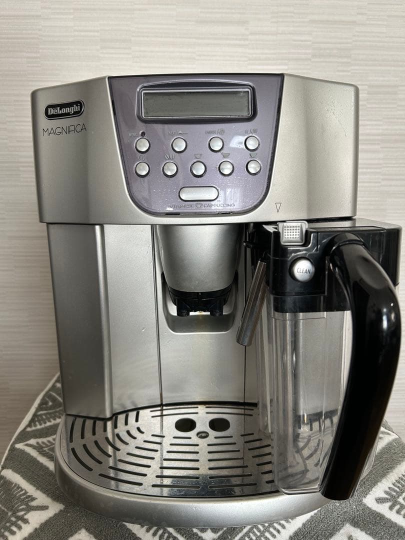 DeLonghi デロンギ 全自動エクスプレッソマシン ESAM1500DK