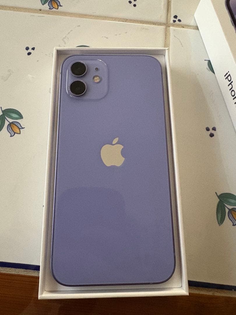 【iPhone12】本体 128GB simフリー