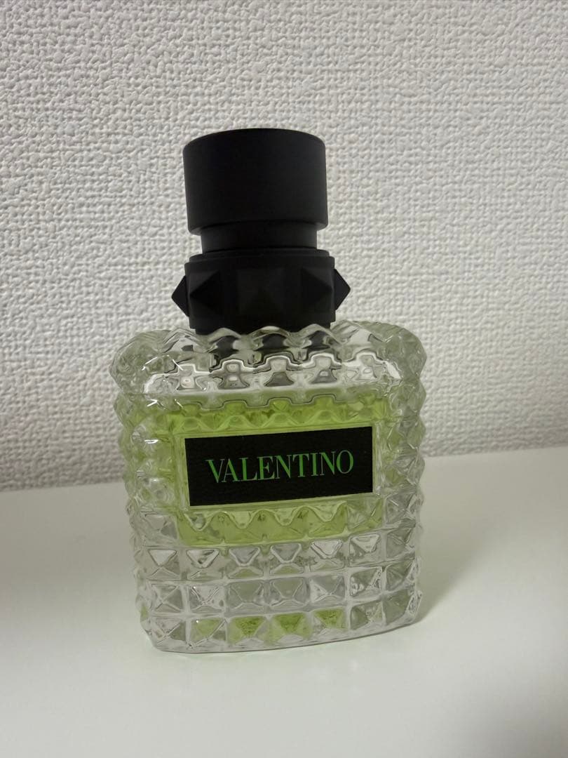 VALENTINO ドンナ グリーンストラヴァガンザ オードパルファン 50mL