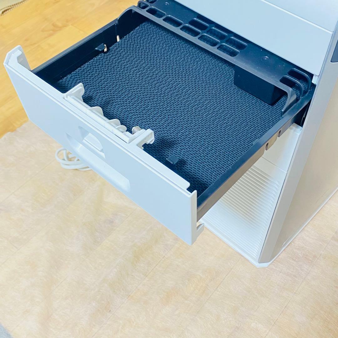 未使用品✨ダイキン UVストリーマ空気清浄機 シルバー ACB50Z-S