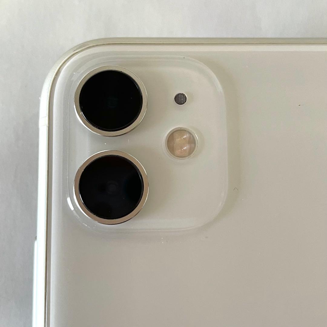 Apple iPhone 11ホワイト SIMフリー 6.1インチ