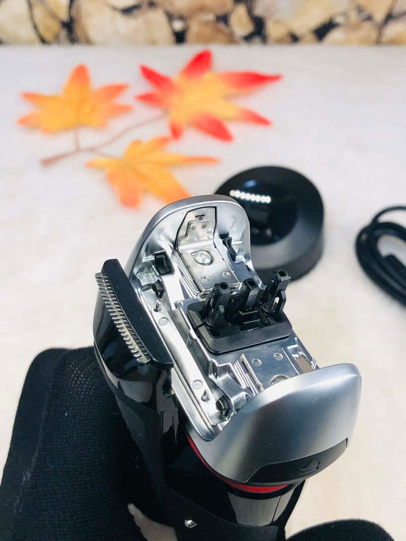 【美品】Braun S8 8340s ブラウンシリーズ8 メンズ電気シェーバー