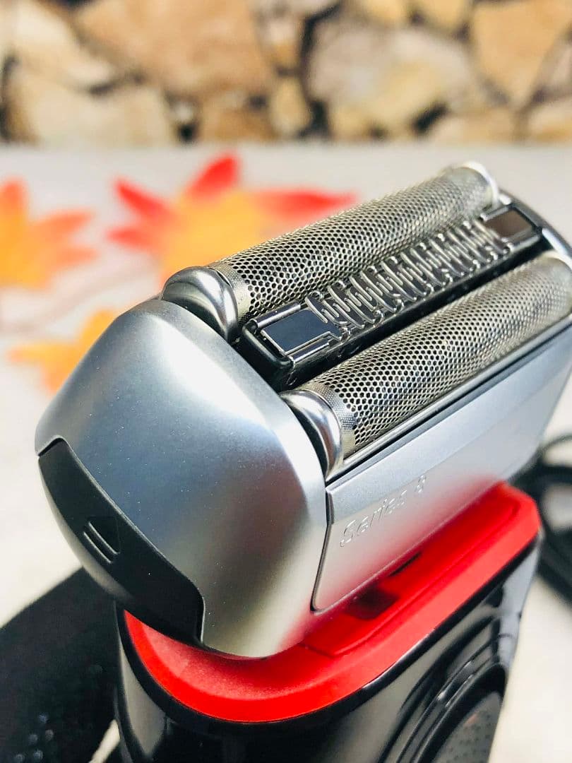 【美品】Braun S8 8340s ブラウンシリーズ8 メンズ電気シェーバー