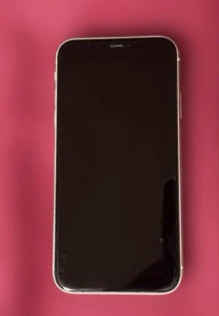 《iPhone11》64GB ホワイト