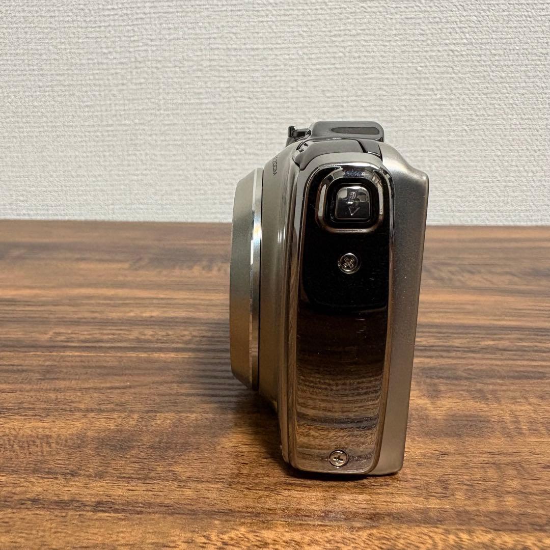 FUJIFILM FinePix F600EXR コンデジ 動作品