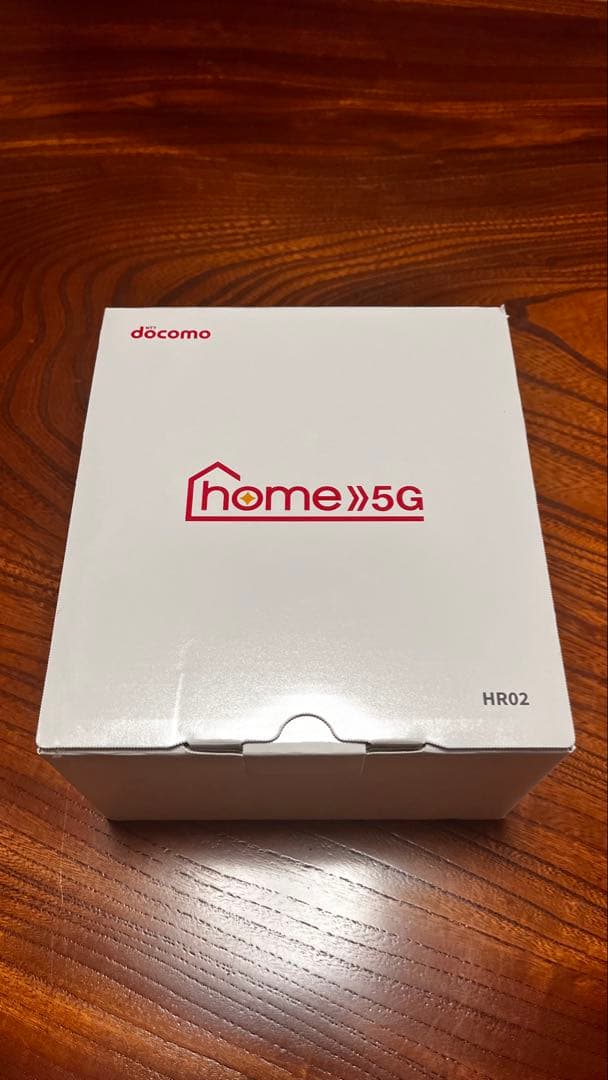 美品 docomo  5G HR02 無線LANルーター
