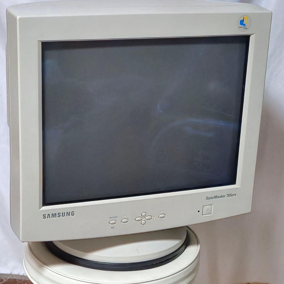 ​動作確認済Samsung SyncMaster 765DFX CRTブラウン管