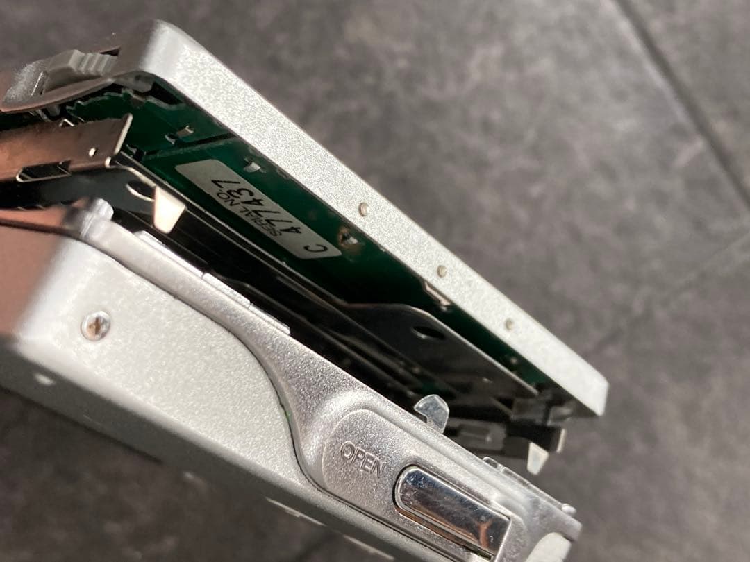 値下げ！SONY WALKMAN MZ-R900 ポータブルMDレコーダー