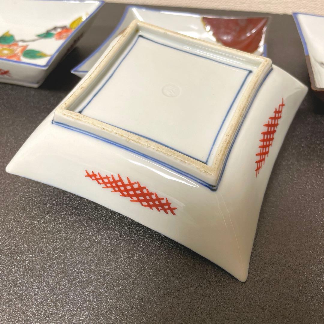 初代　滝口加全　　「椿絵」角皿　染付　共箱　九谷焼　【骨董】