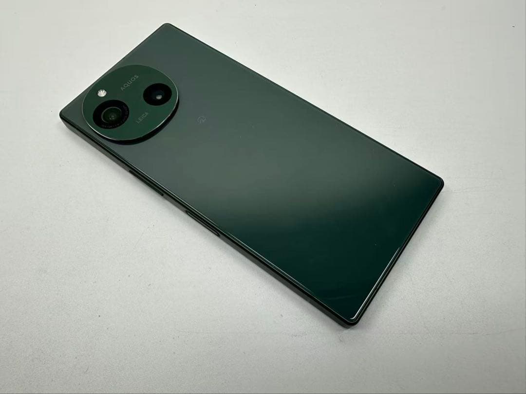 新品同様 Aquos R9 SoftBank SIMフリー 256GB グリーン