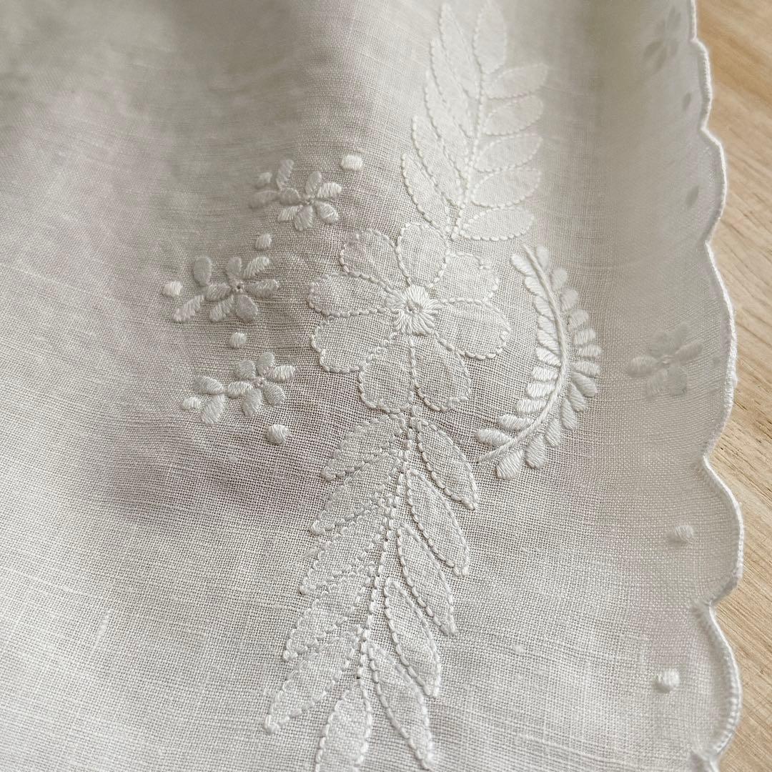 フランスアンティーク風 リネン 刺繍 シャドーワークカットワーク テーブルクロス