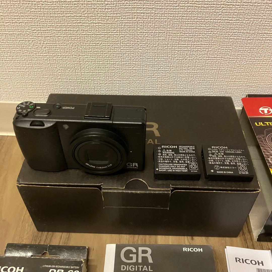 RICOH GR DIGITAL III 箱付き 予備バッテリーあり
