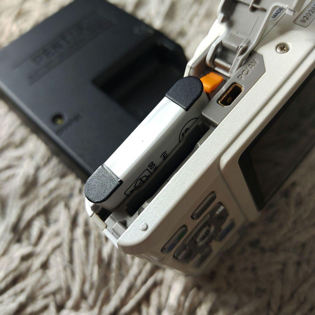 PENTAX ペンタックス コンデジ　デジカメ　I-10 デジタルカメラ