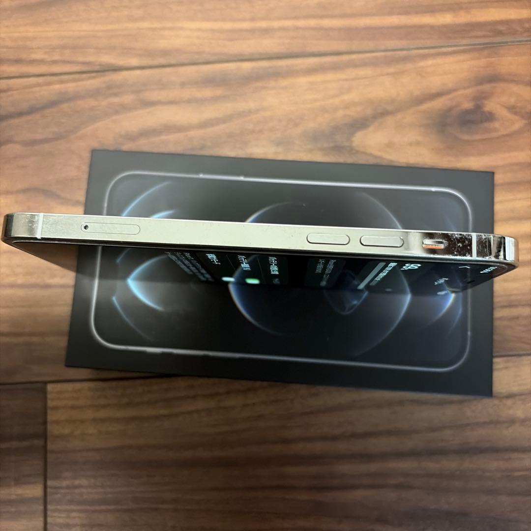 Apple iPhone 12 pro 256G シルバー