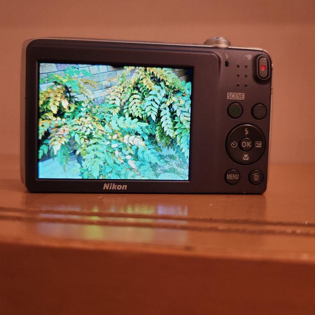 Nikon COOLPIX S3600 コンパクトデジタルカメラ