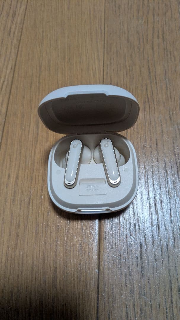 Anker Soundcore P40i ワイヤレスイヤホン(クリアケース付）
