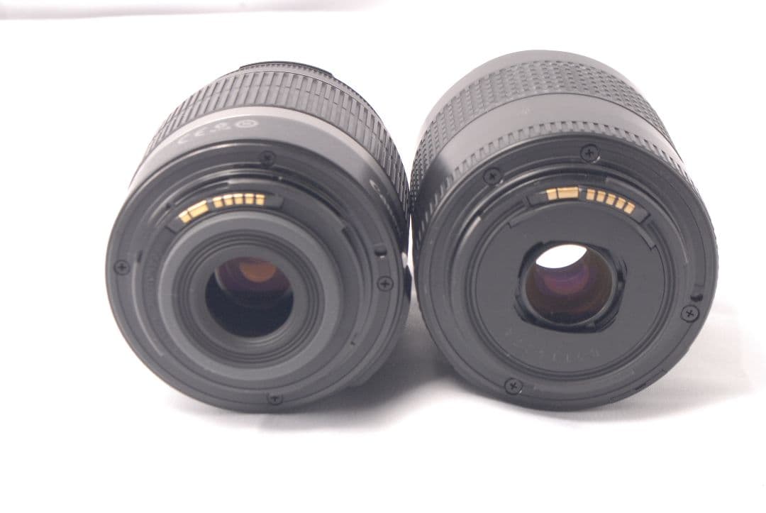 Canon EOS Kiss X6i ★望遠レンズ付Wレンズ☆ 一眼レフカメラ★