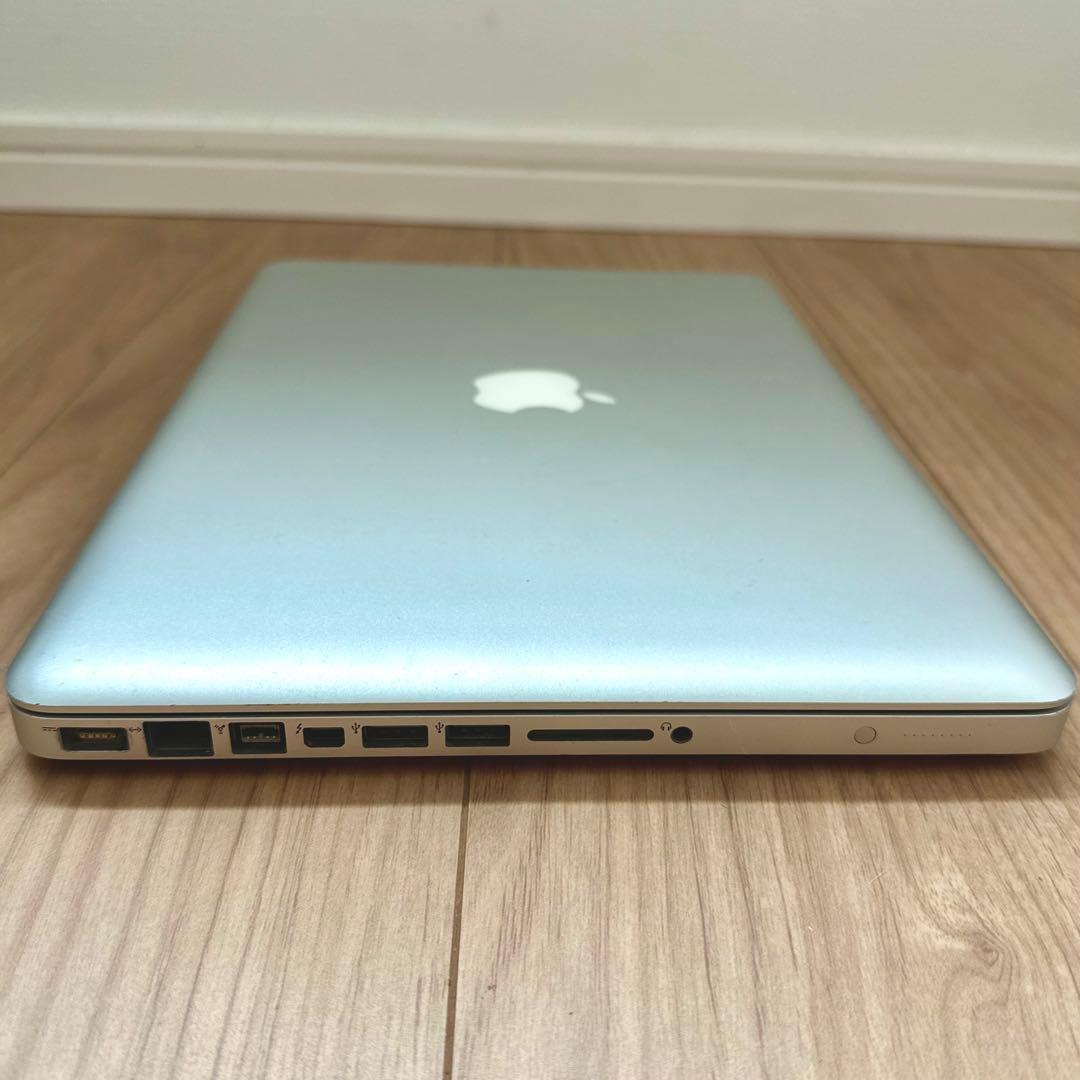極希少 MacBook Pro(OS X El Capitan)本体 動作良好
