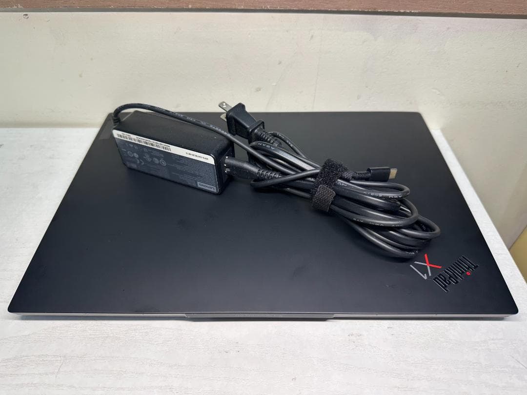 Windowsノート本体 Lenovo ThinkPad X1 Carbon G10 i5 8G 512G