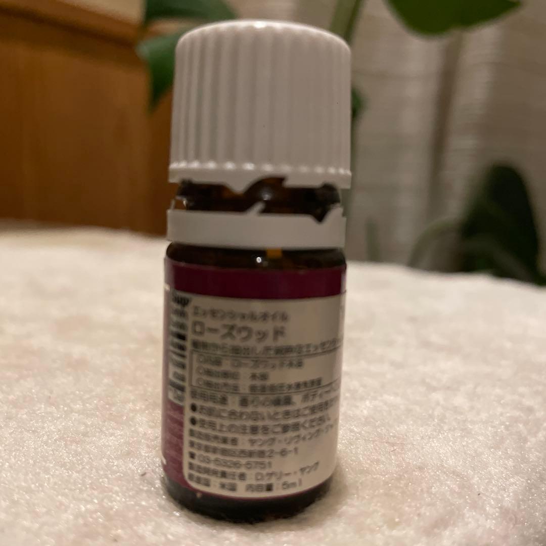 ローズウッド エッセンシャルオイル 5ml rosewood まぼろし