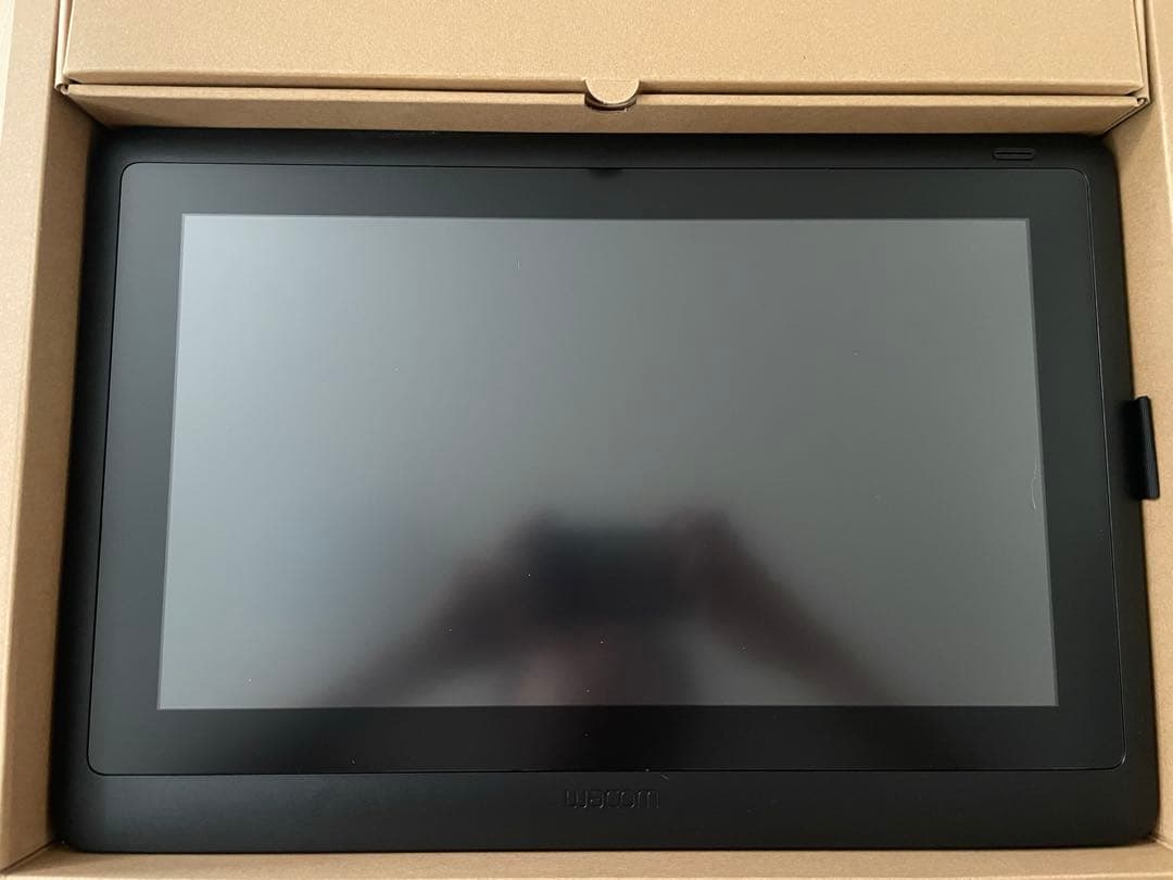 【付属品完備】Wacom Cintiq 16