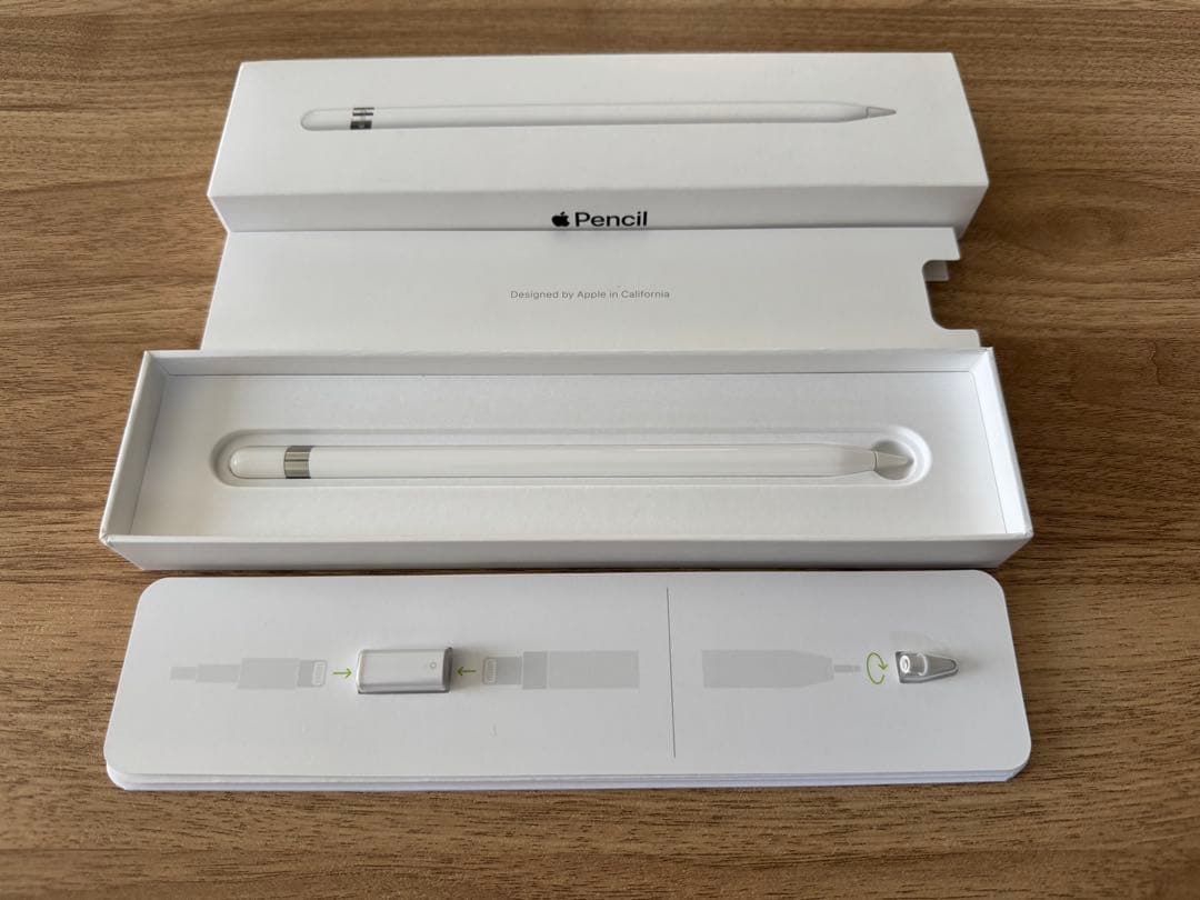 Apple Pencil 第1世代 純正品 交換ペン先(写真ご参照ください)あり