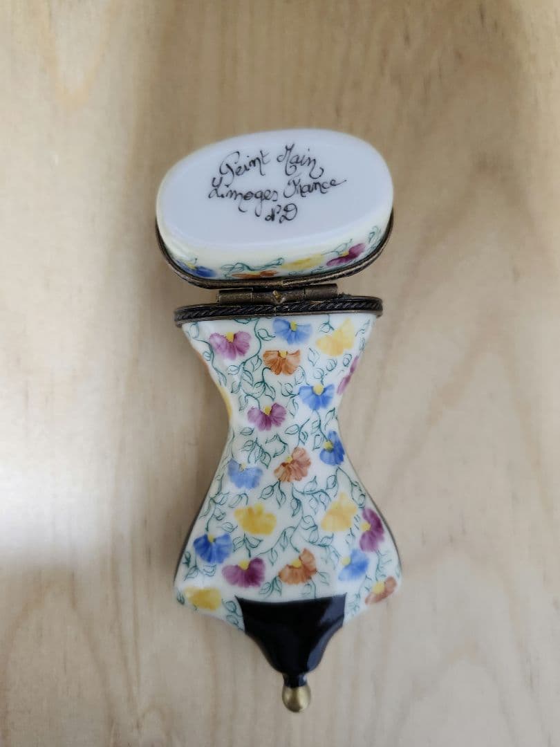 専用です リモージュボックス 花柄陶器ドレスフォーム