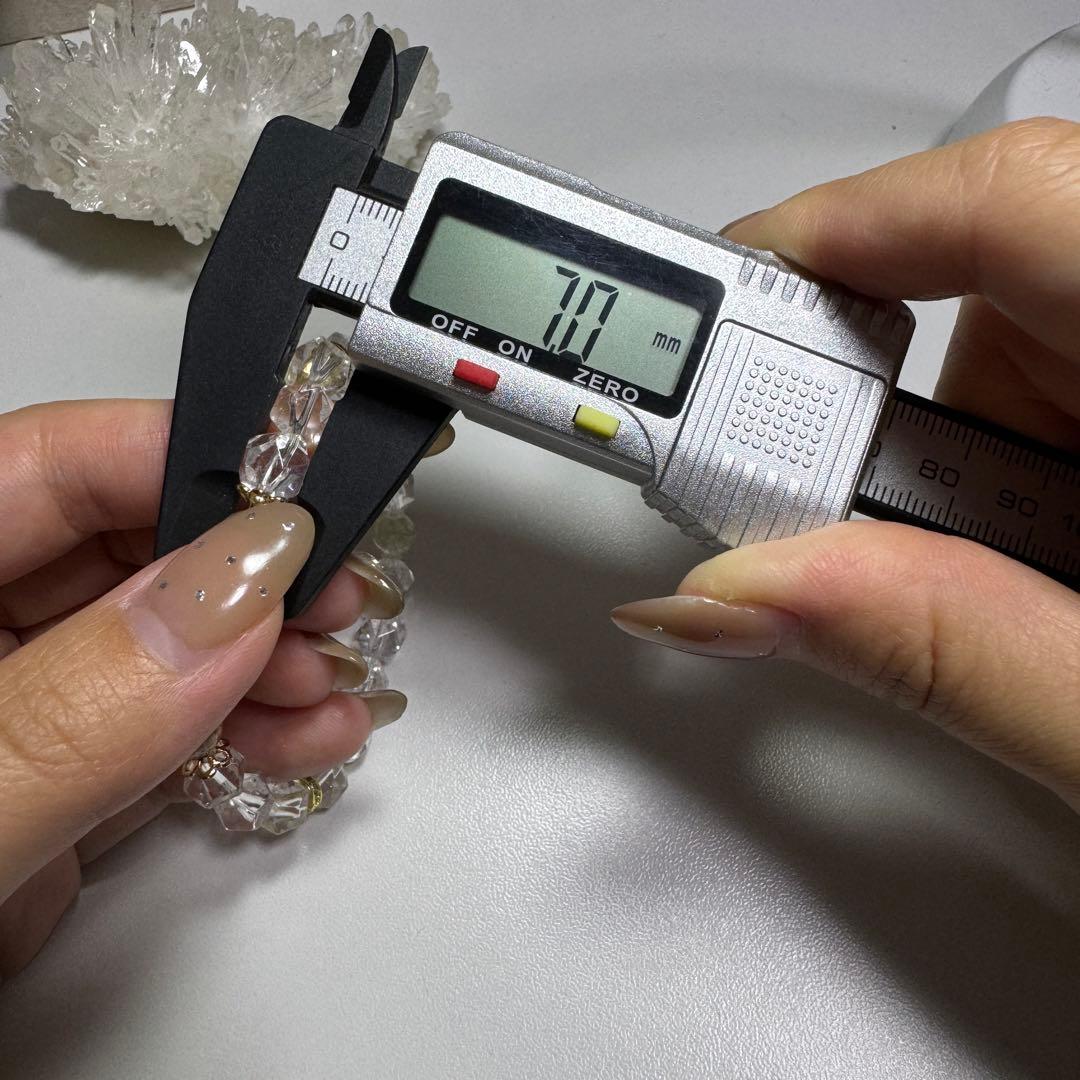セール　一点物　天然石　ハンドメイドブレス　リビアングラス　水晶　魂の浄化　原石