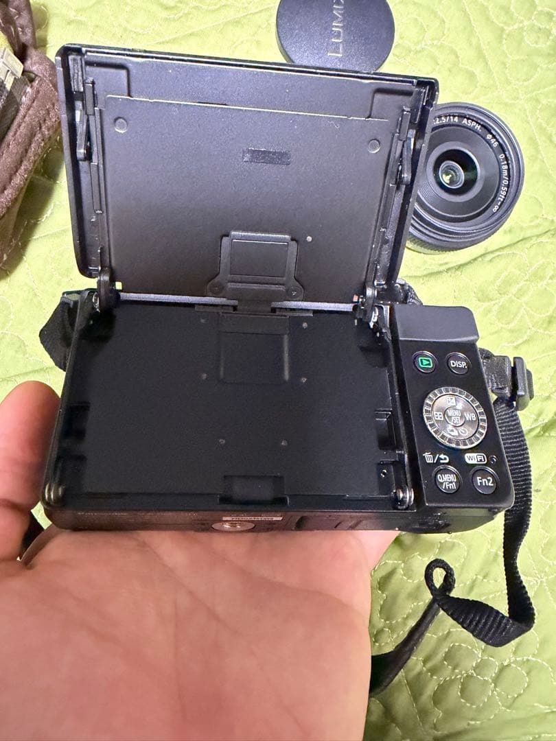 LUMIX コンパクトデジタルカメラ DMC-GF6