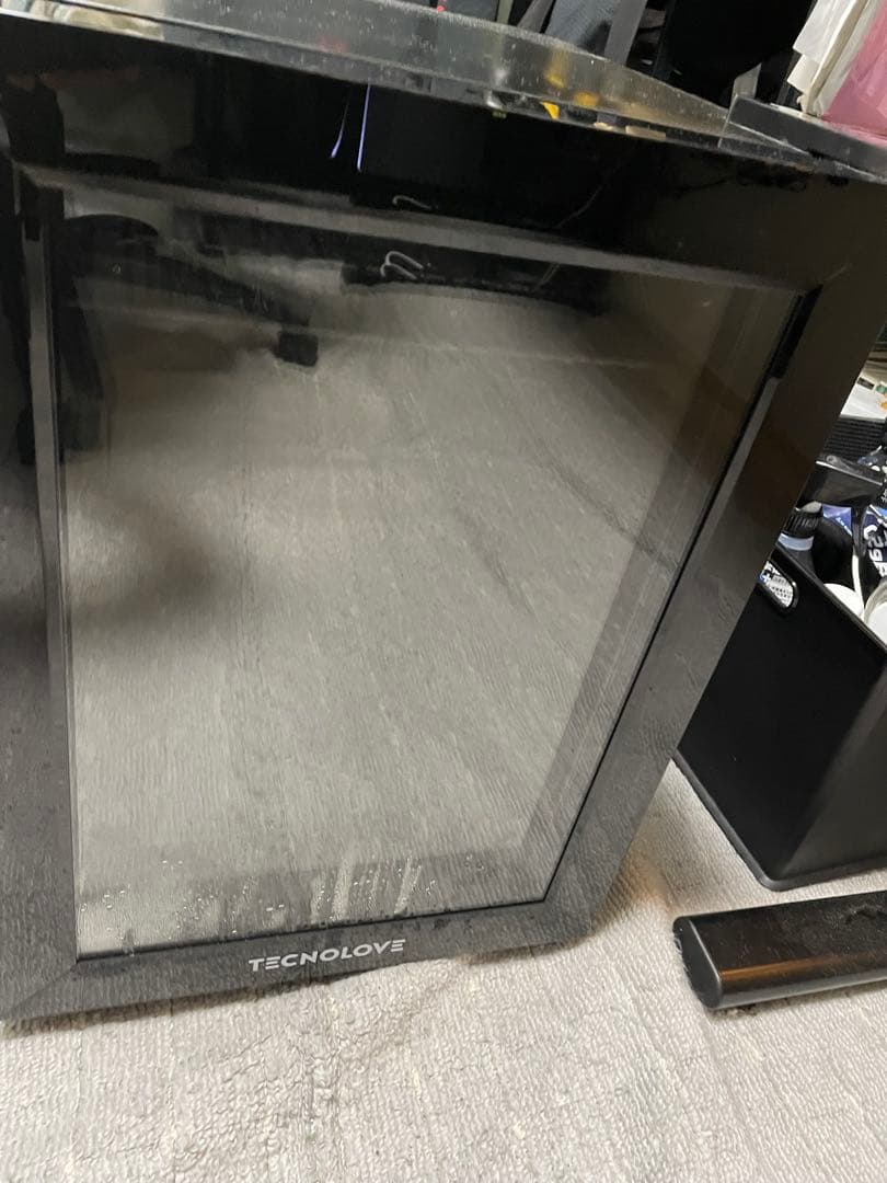 TECNOLOVE 23L冷蔵庫 黒色ガラス扉
