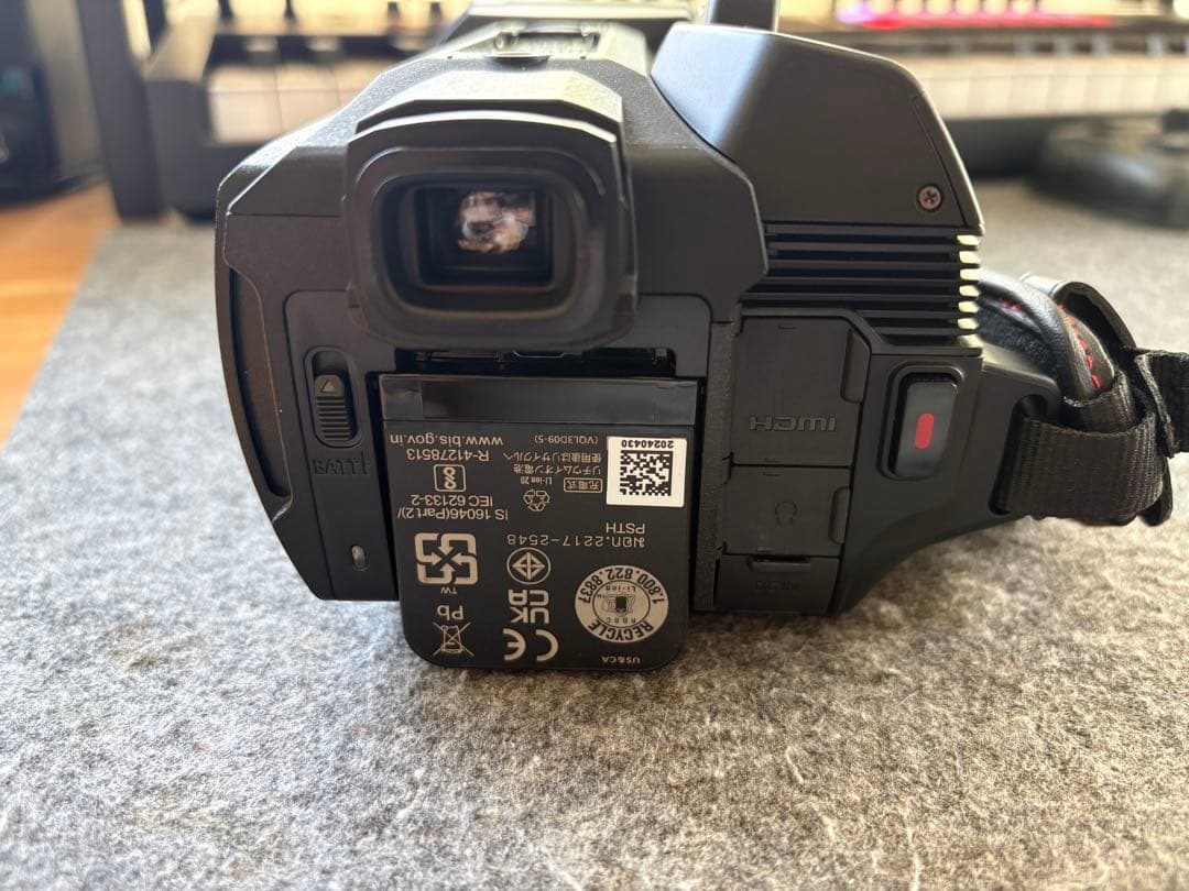 【美品】デジタル4Kビデオカメラ HC-X1500 パナソニック
