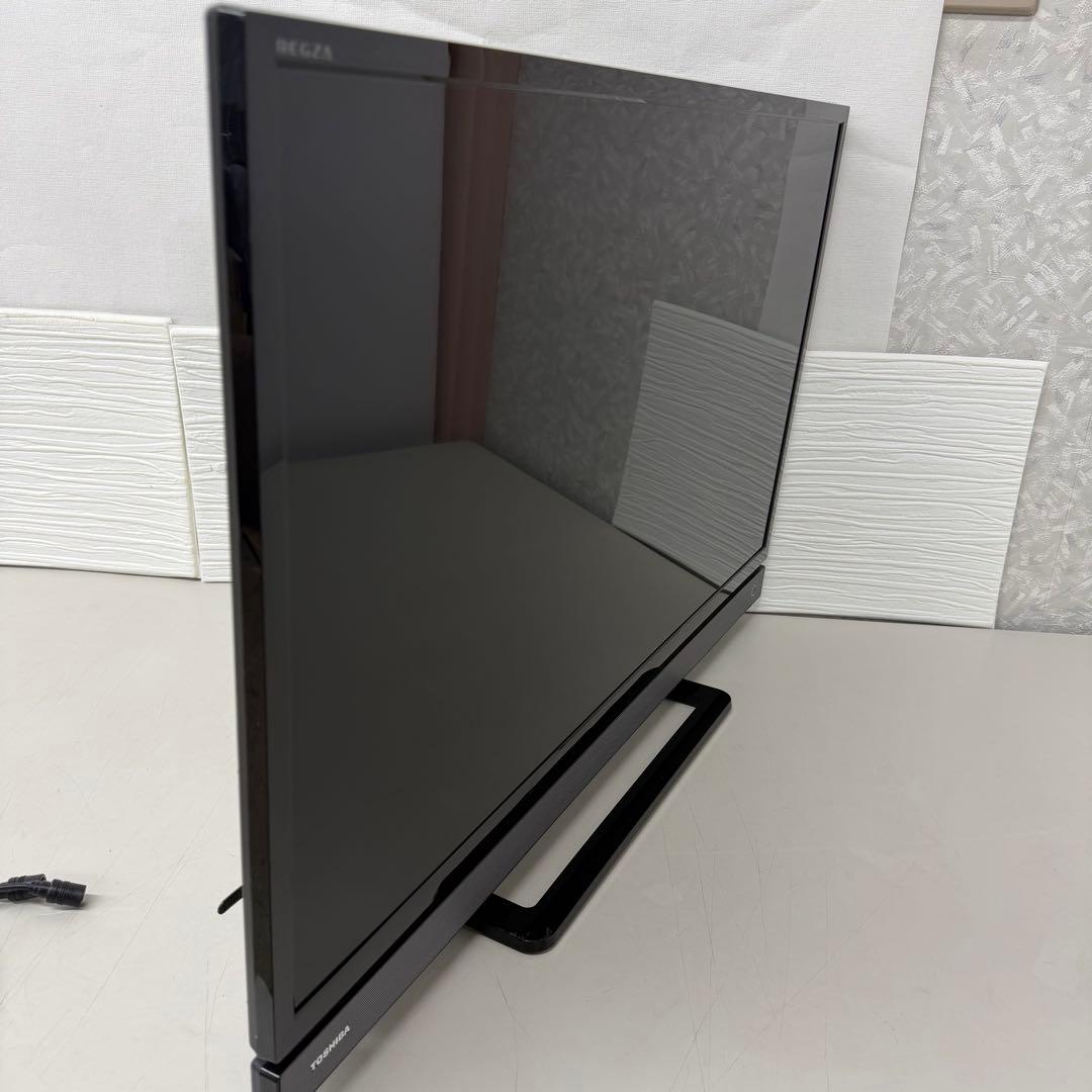 TOSHIBA REGZA 液晶テレビ リモコン付き　32インチ