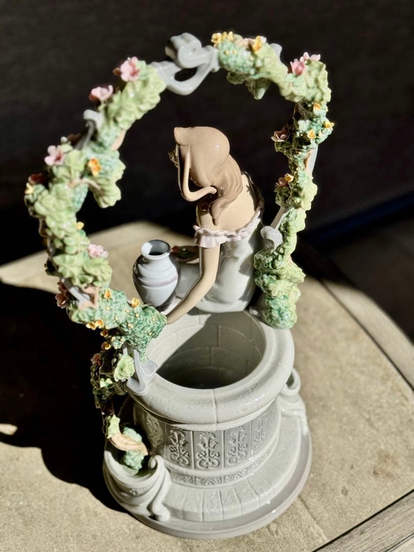 【51.5万円】リヤドロLLADRO 「陽だまりの中で」綺麗！