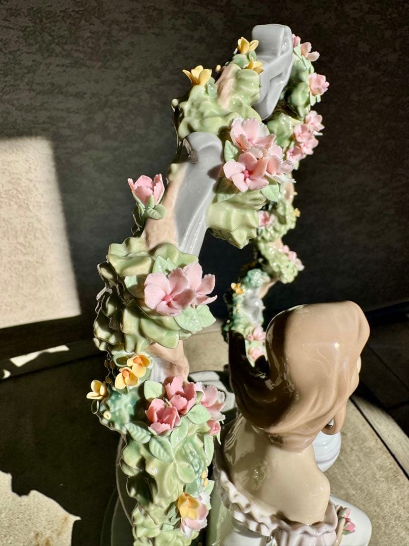 【51.5万円】リヤドロLLADRO 「陽だまりの中で」綺麗！