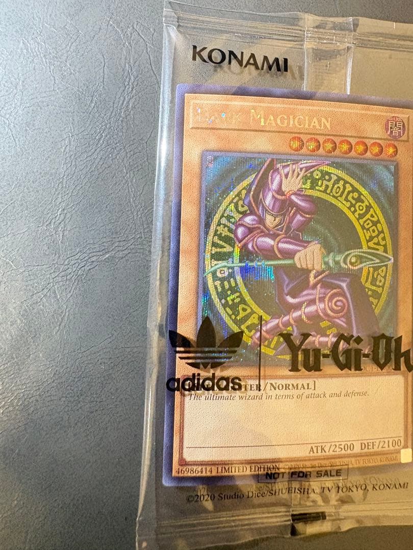 遊戯王 ブラックマジシャン adidas DARK MAGICIAN アディダス