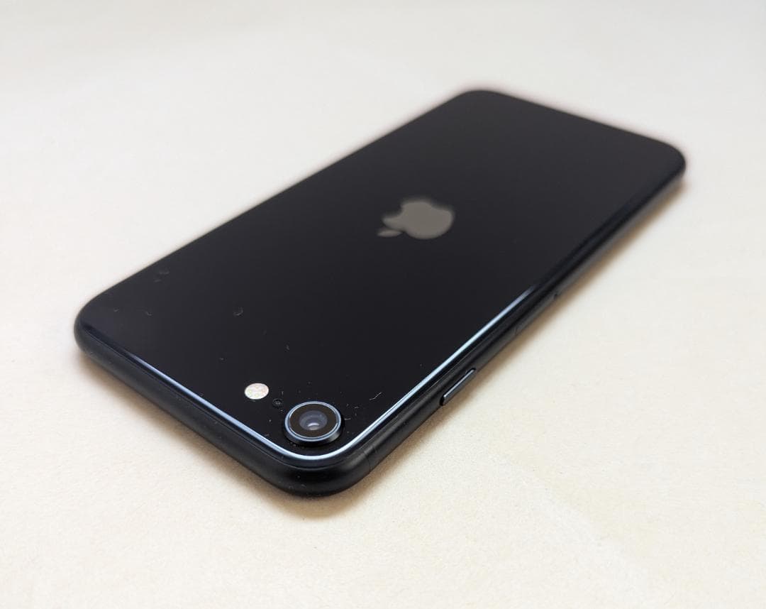 美品 iPhone SE3 64GB 【バッテリー 100％】 SIMフリー