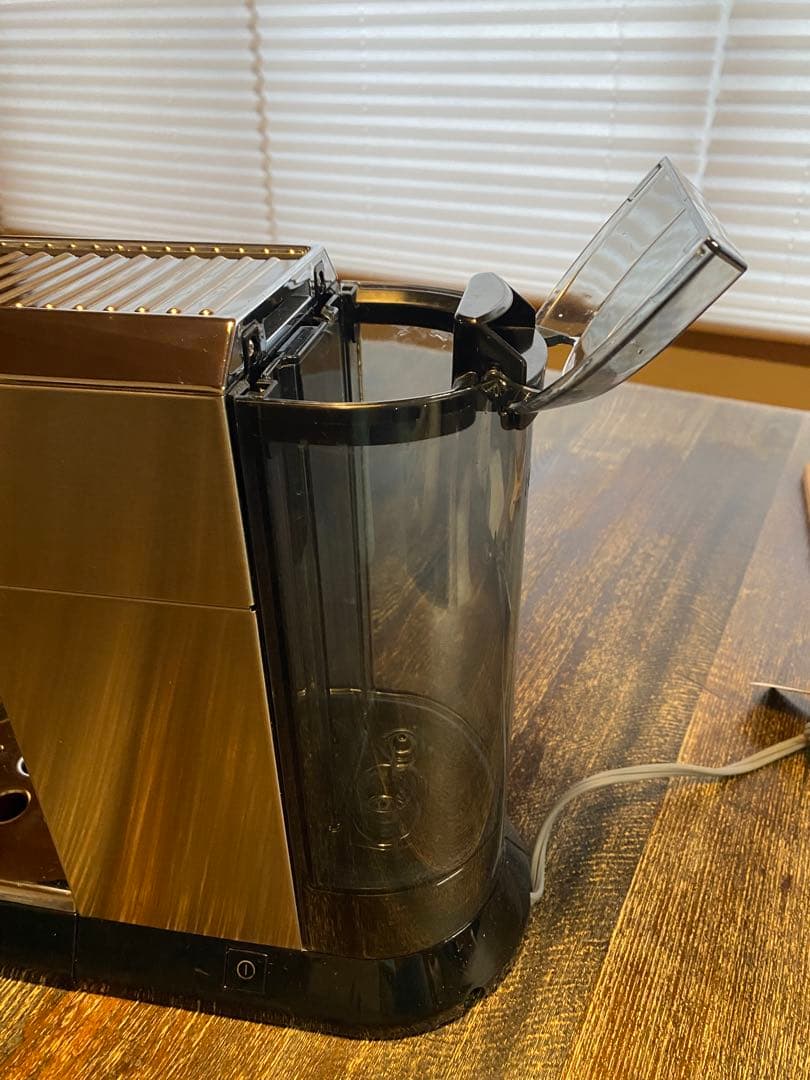 DeLonghi デロンギ　 エスプレッソマシン　EC680M ディディカ