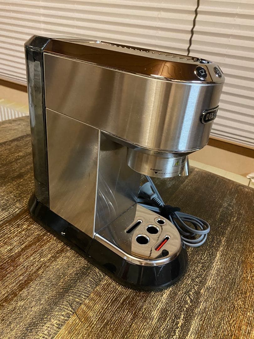 DeLonghi デロンギ　 エスプレッソマシン　EC680M ディディカ