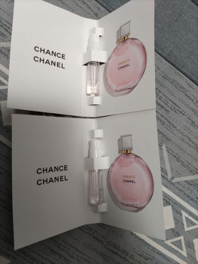 CHANEL　CHANCE　オータンドゥルオードゥパルファム香水とサンプル