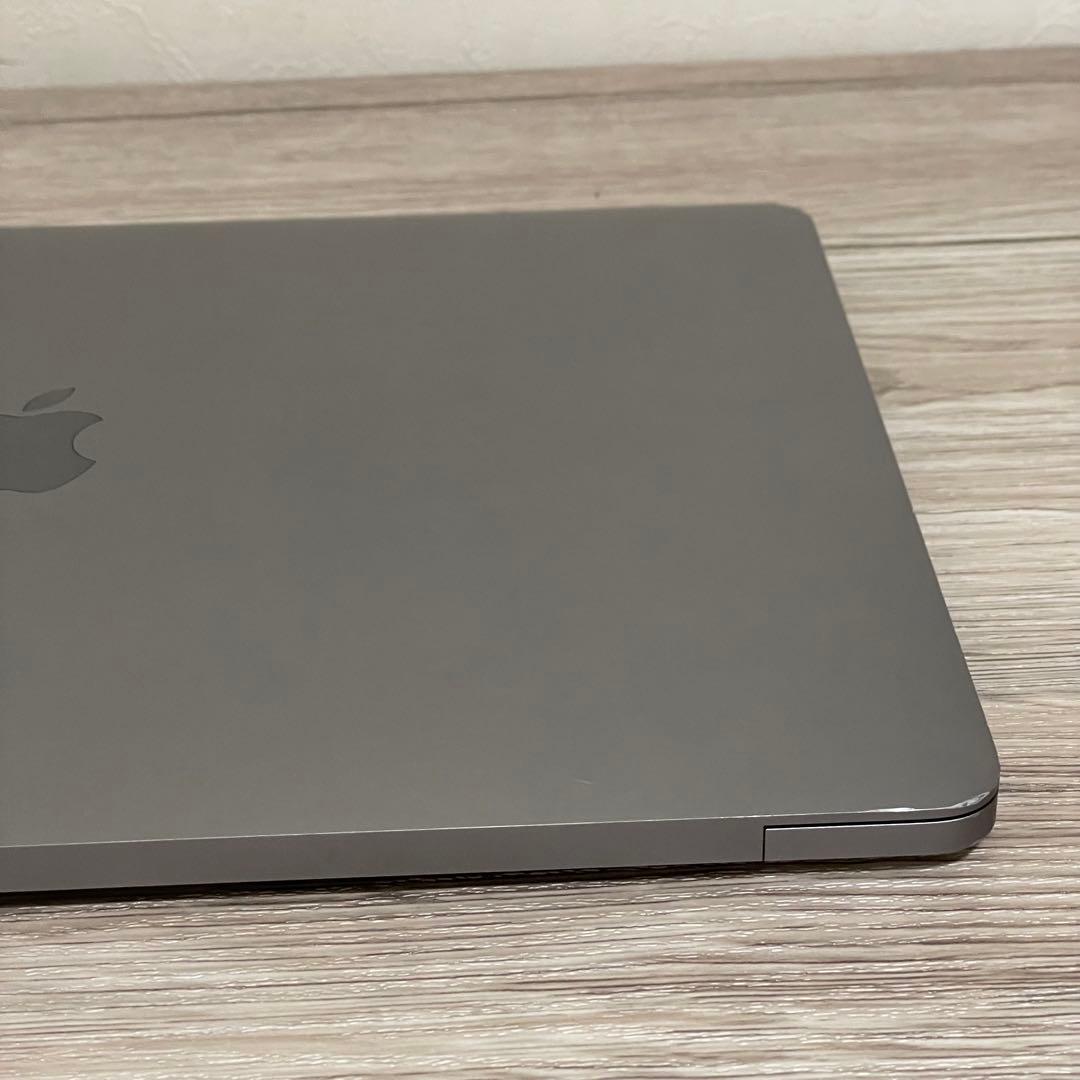 MacBook Pro 13インチ 2019 i7/16GB/512GB