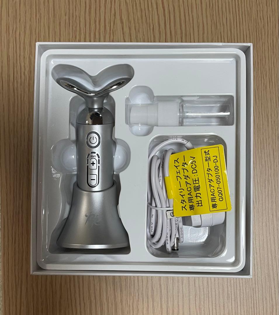 スタイリーフェイス StylyFace EMS美顔器