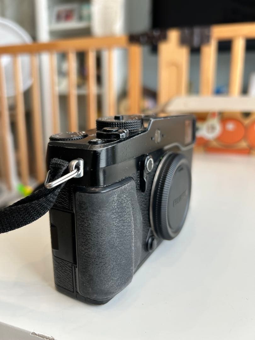 FUJIFILM X-Pro1 ダブル単焦点レンズキット(おまけ付き)