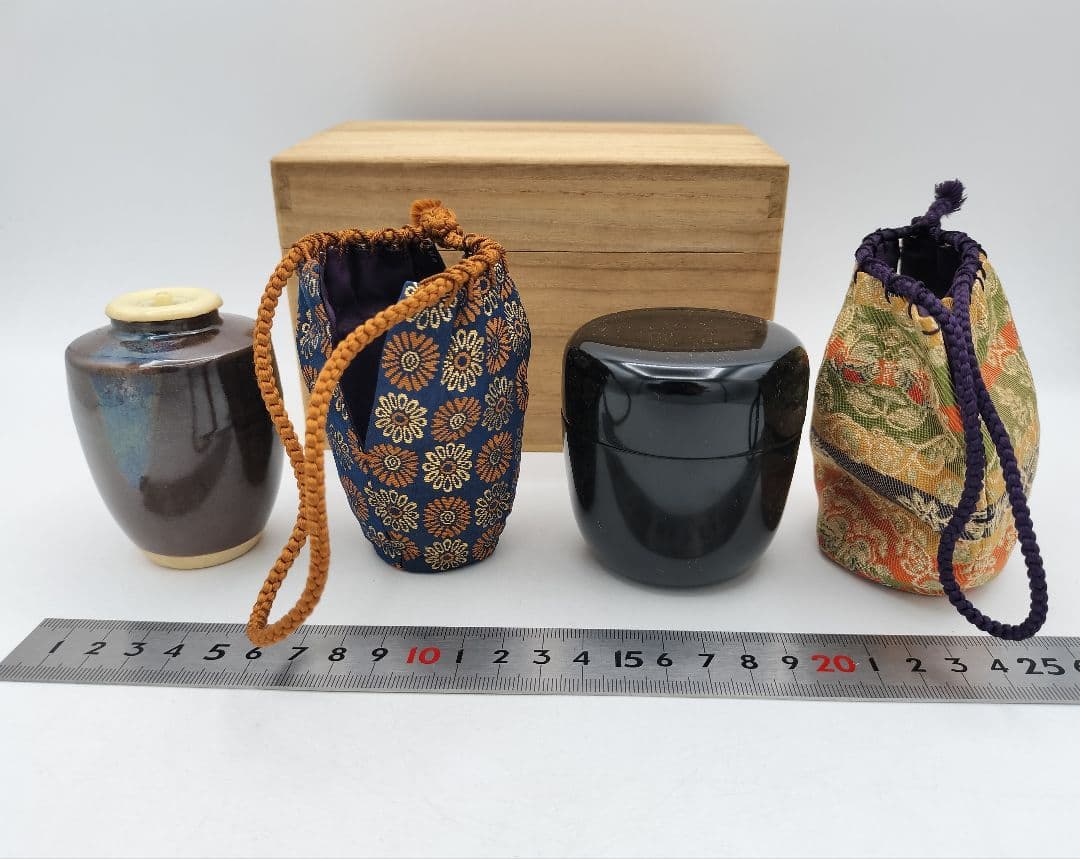 c940 茶通箱セット(棗・茶入・仕覆) 紙箱　茶道具 古物