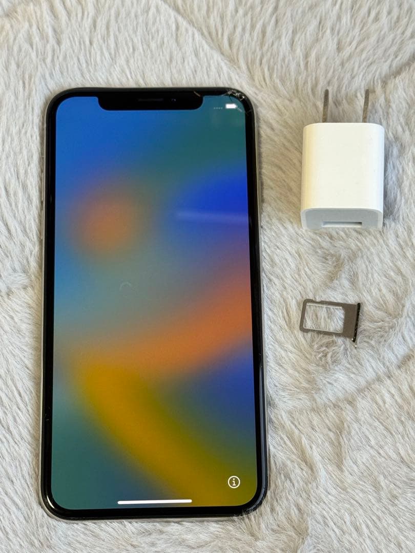 iPhone X 64GB｜バッテリー81％｜SIMロック解除済み｜動作良好
