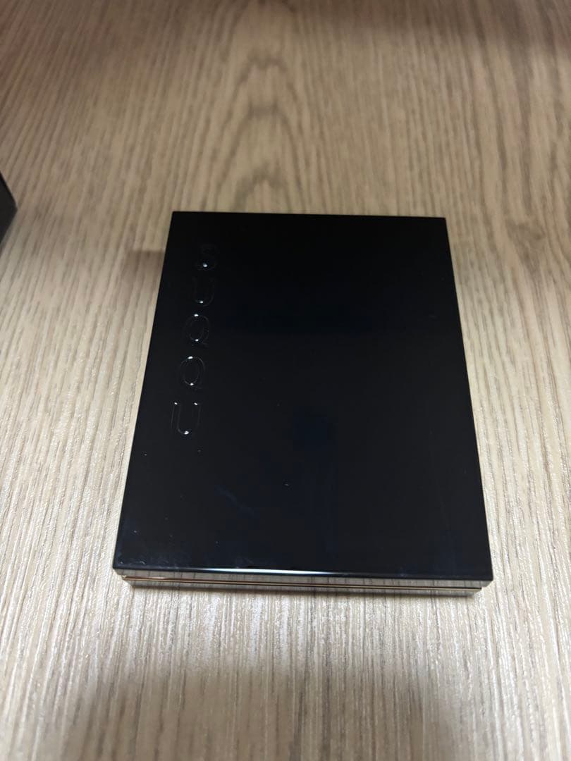 SUQQU シグニチャーカラーアイズ　S01 霜落葉