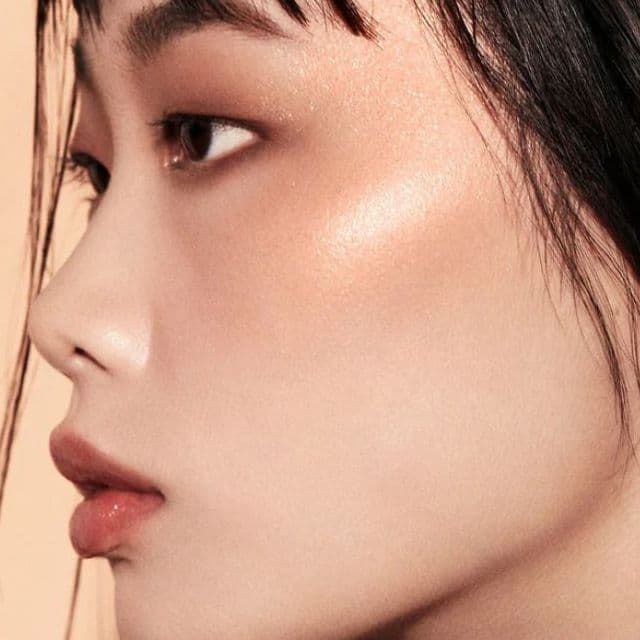 新品● Fenty Beauty フェンティ ローズ ダイヤモンドボム