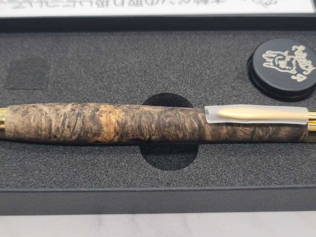 新品　こぶた工房　極上+花梨瘤　青瘤　金金具　ボールペン